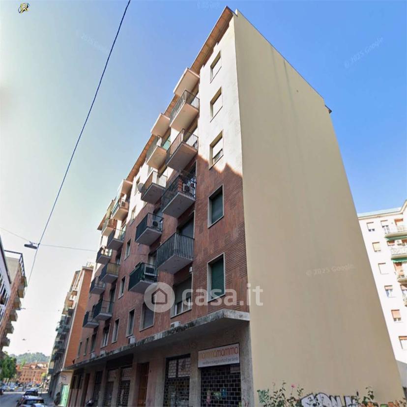 Quadrilocale in Via Giorgio Ercolani 10 — foto 14 di 36