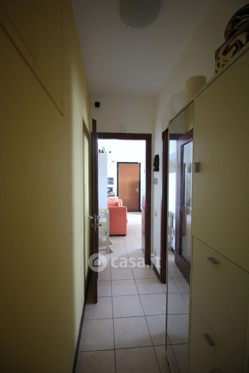 Trilocale in Via Beniamino Gigli — foto 18 di 34