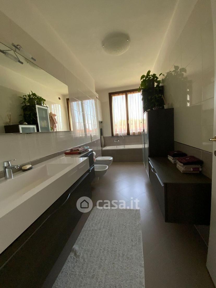 Quadrilocale in Via Antonio Gramsci 4 — foto 15 di 36