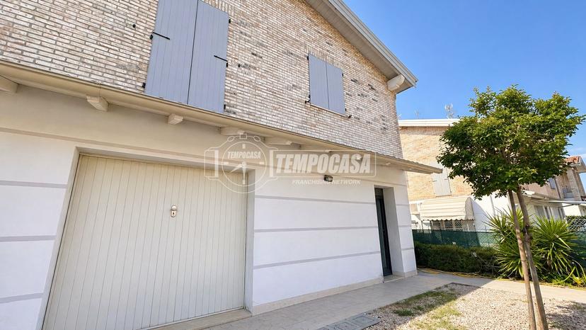 Villa a schiera in Via Angelo Vassallo 481/d, Crevalcore — foto 2 di 5