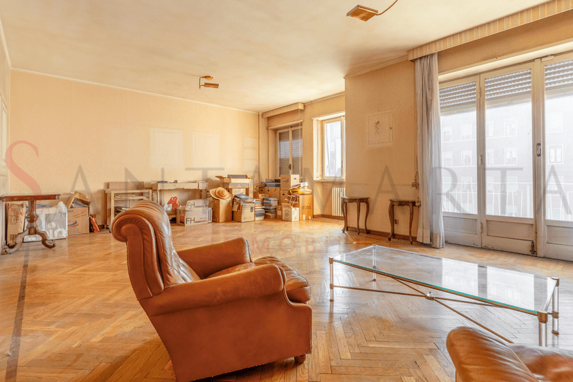 Appartamento in Viale Andrea Doria, Milano