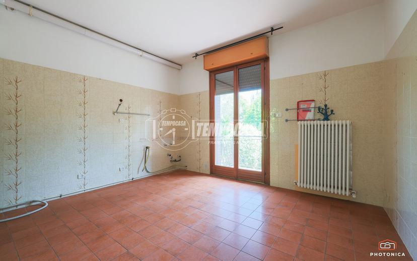Appartamento in Via Rodolfo Morandi, Castel San Pietro Terme — foto 2 di 5