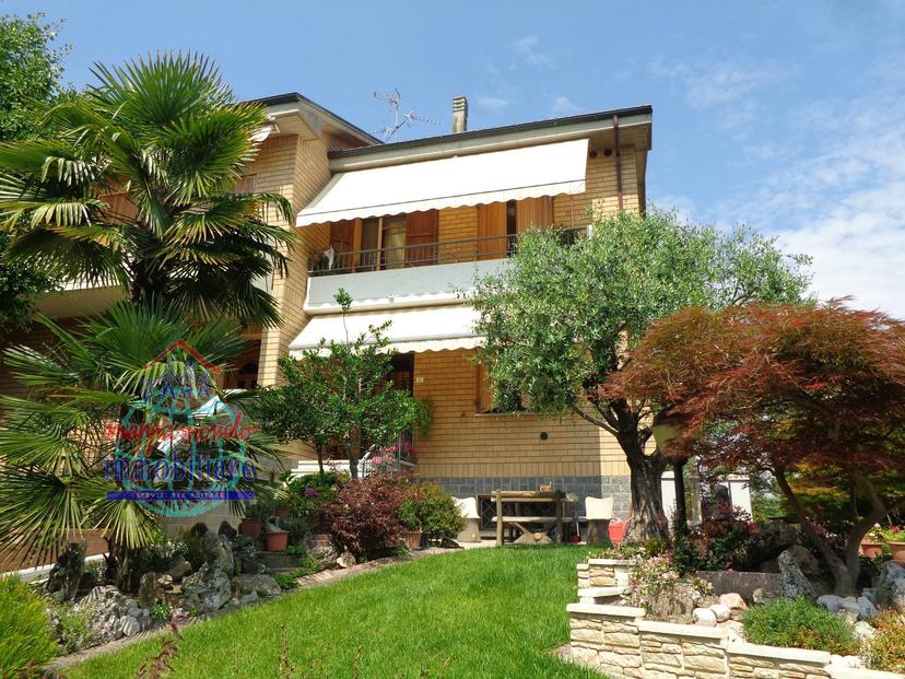Villa a schiera in Via Grazia Deledda 17, Sala Bolognese
