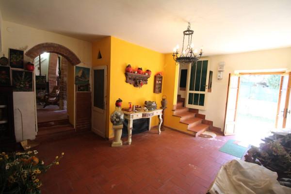 Casa colonica in Via delle Coltelline, Empoli — foto 2 di 5