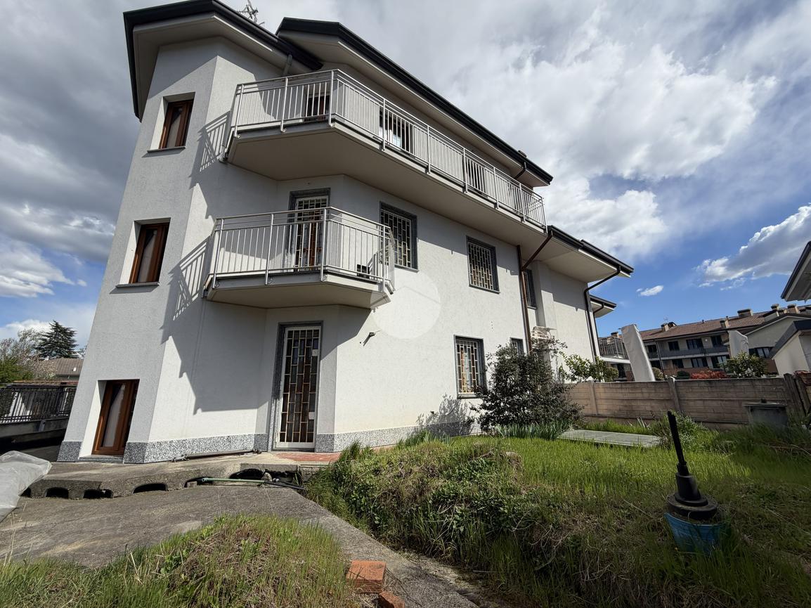 Appartamento in Via Ticino 12, Cernusco sul Naviglio