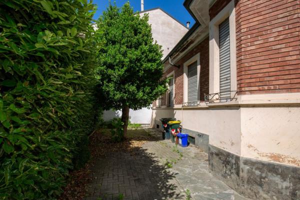 Villa in Via Pietro Cossa 10, Torino — foto 2 di 5