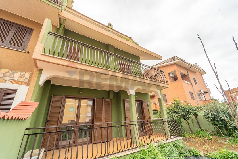 Villa in Via Pietro Fumaroli 2, Ladispoli — foto 2 di 5