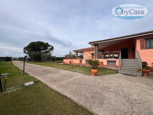Villa bifamiliare in Via Tre Cancelli, Cerveteri — foto 3 di 5