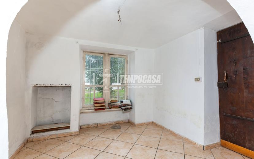 Casa indipendente in Borgata Ruadamonte, Coazze