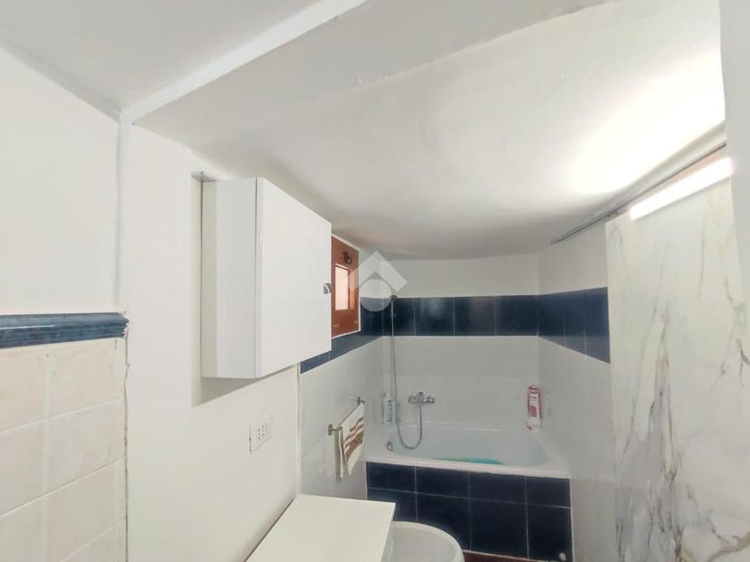 Monolocale in Via Emilio Scaglione 286, Napoli