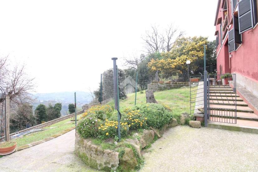 Villa in Via Belvedere 11, Castelnuovo di Porto — foto 3 di 5