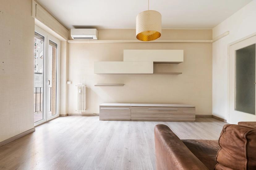 Bilocale in Largo Domodossola, 2, Milano