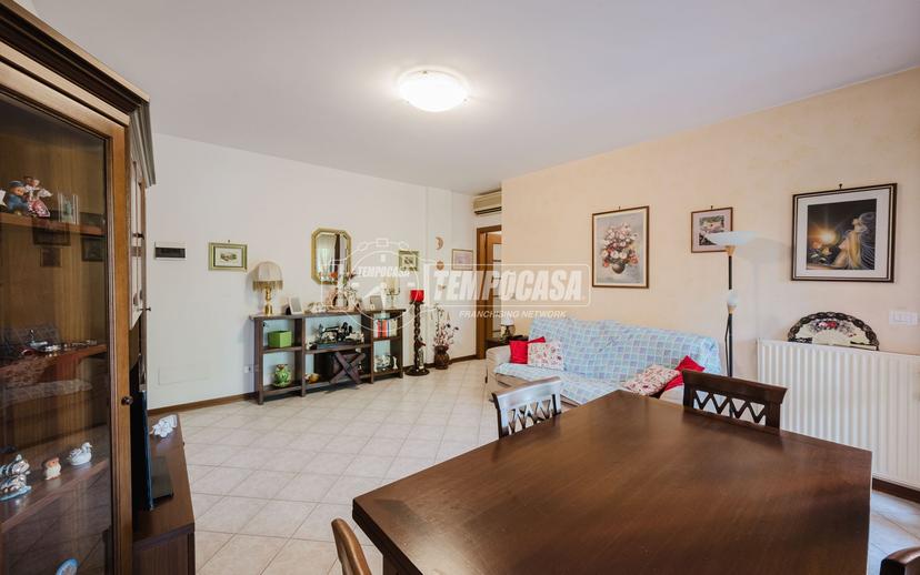 Trilocale, Granarolo dell'Emilia