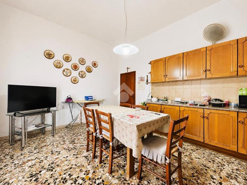 Casa indipendente in Via Corrado Corti 44, Capraia e Limite — foto 3 di 5