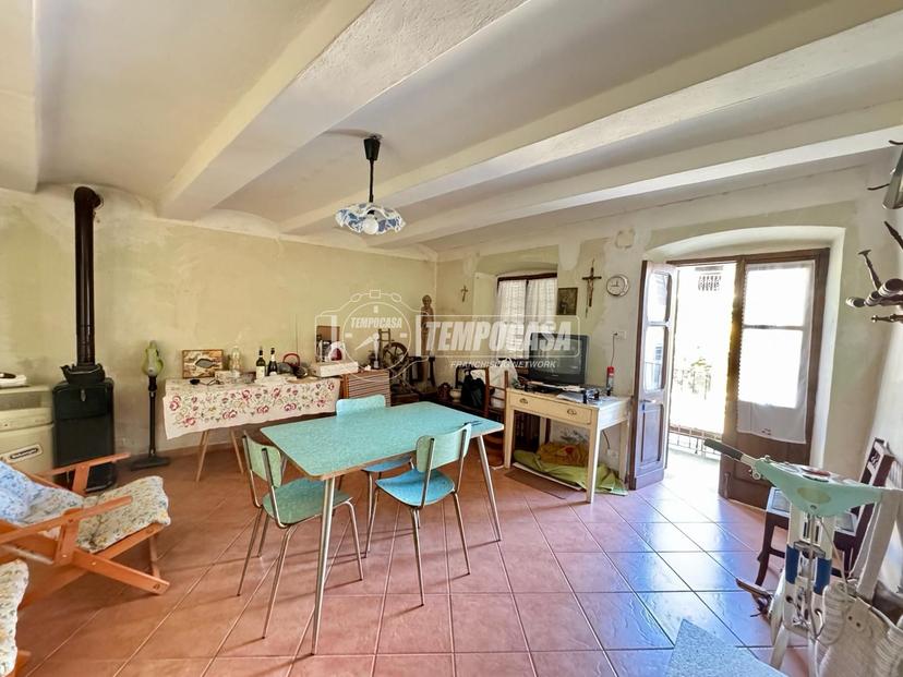 Appartamento in Via (Forno) Frazione Macchia, Forno Canavese — foto 2 di 5