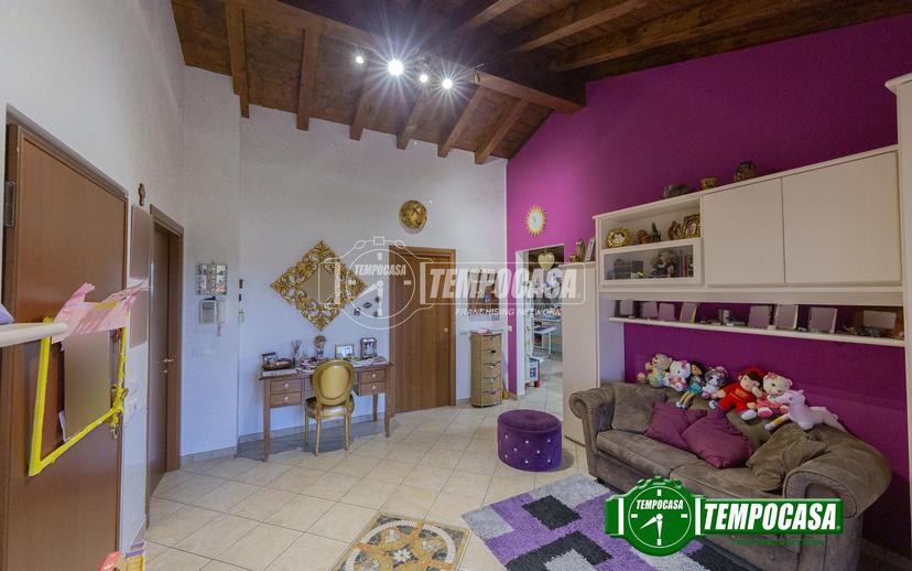 Appartamento in Via G. di Vittorio, Gaggiano — foto 3 di 5