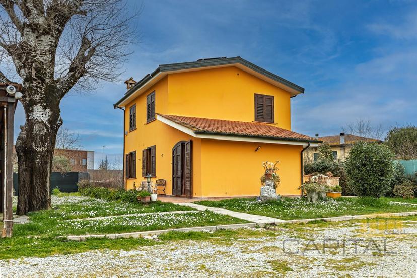 Villa in 50054 Fucecchio Fi 50054, Fucecchio
