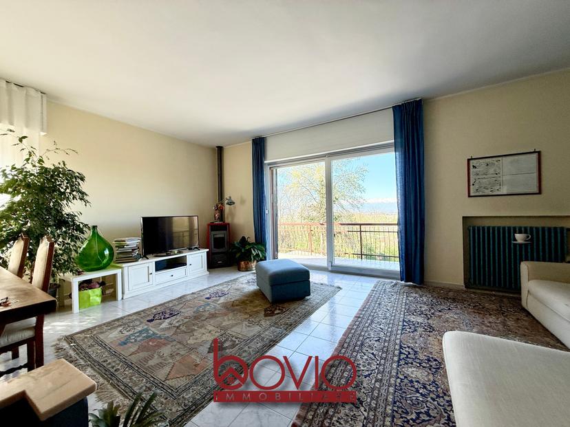 Villa in Strada del Vesio N°35, Castiglione Torinese — foto 4 di 5
