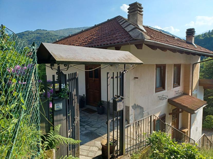 Casa indipendente in Via Roma 21, Viù — foto 3 di 5