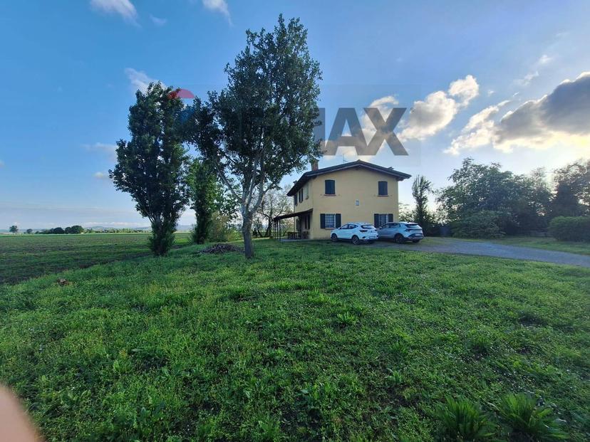 Trilocale, Ozzano dell'Emilia