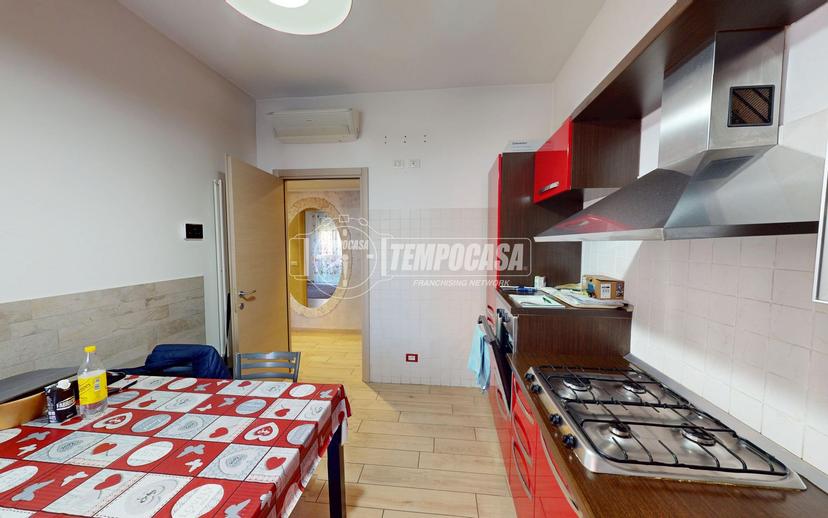 Bilocale in Via Monte Grappa 54/B, Cinisello Balsamo
