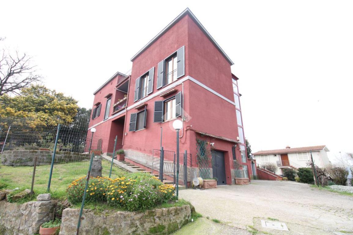 Villa in Via Belvedere 11, Castelnuovo di Porto