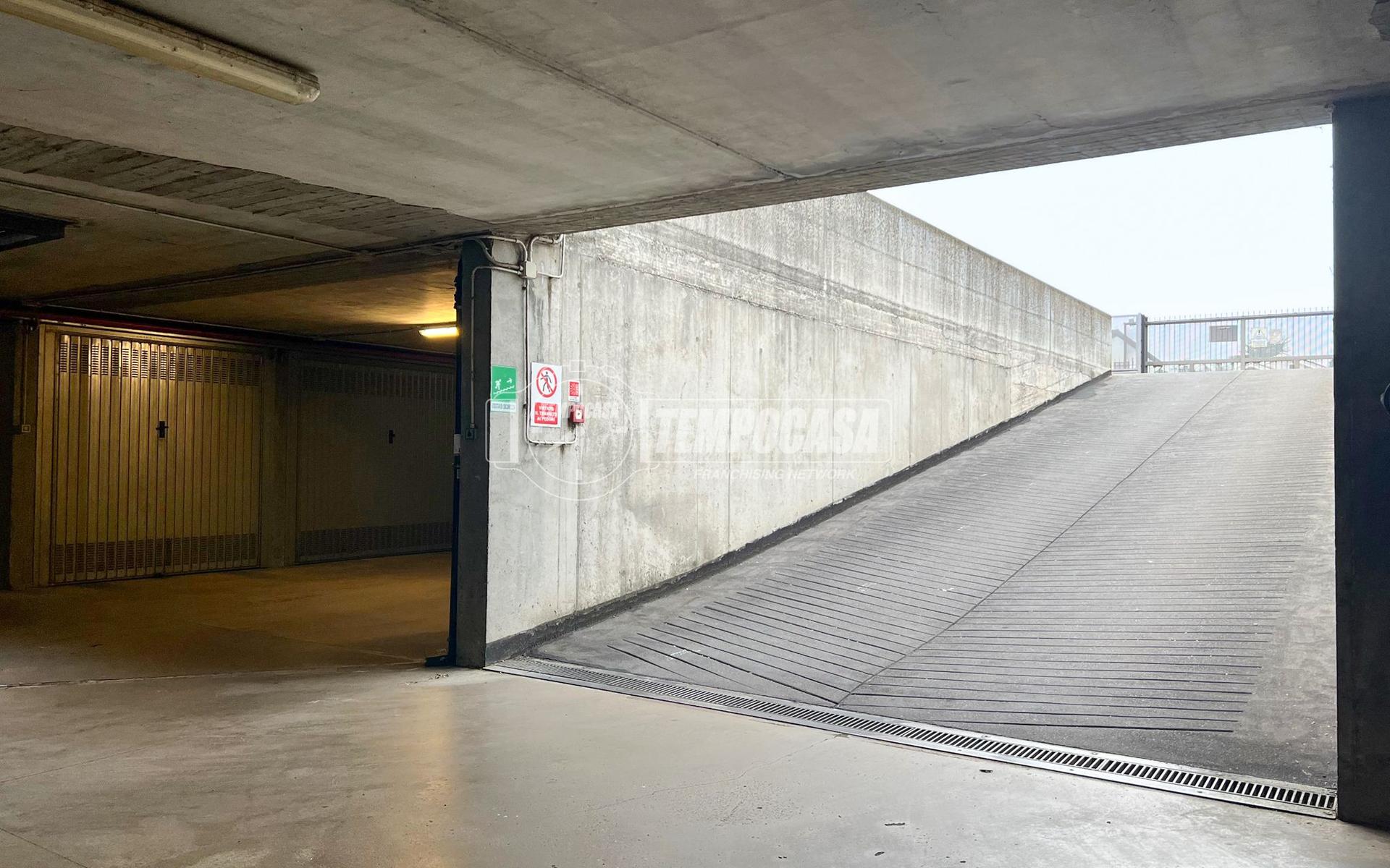 Trilocale in Via Luigi Pirandello 3, La Loggia