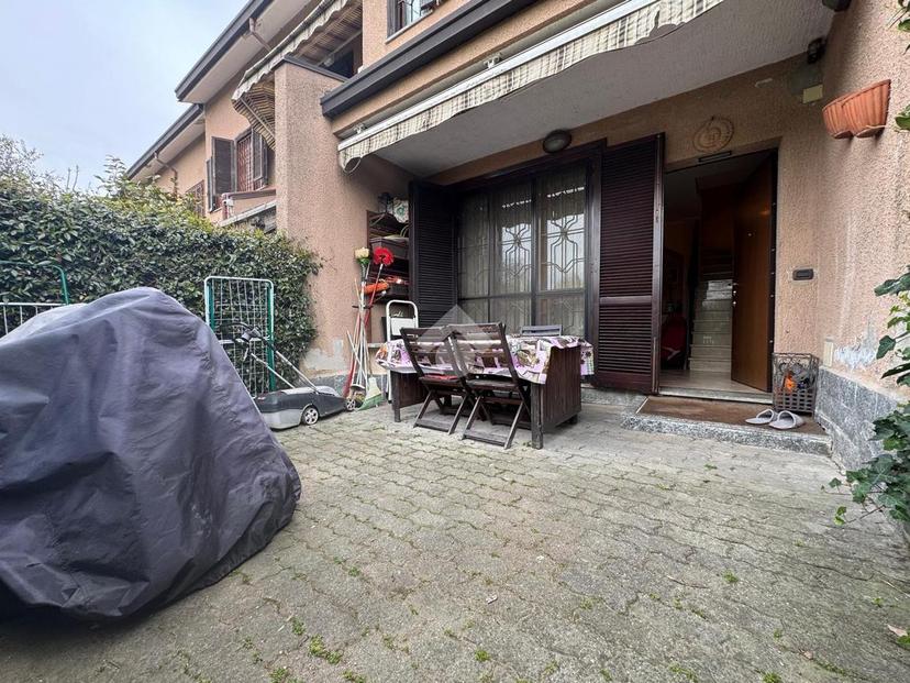 Villa a schiera in Via Enrico Berlinguer 14, Zibido San Giacomo — foto 3 di 5