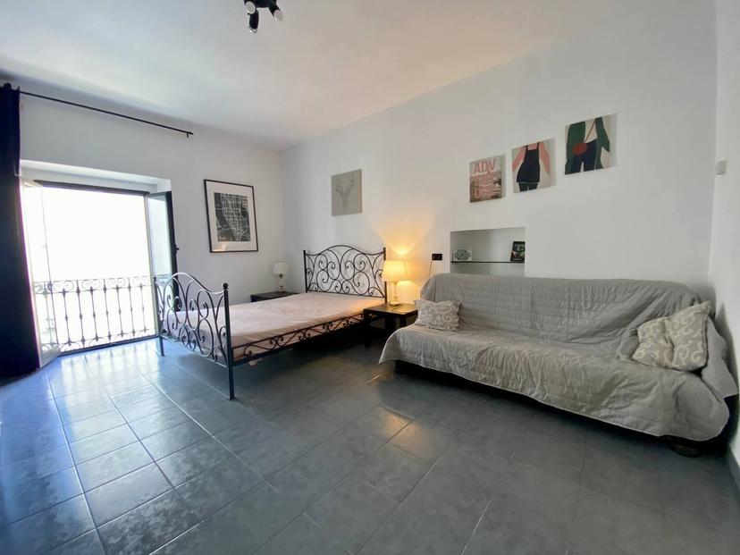 Bilocale in Via Passo Buole  3, Milano