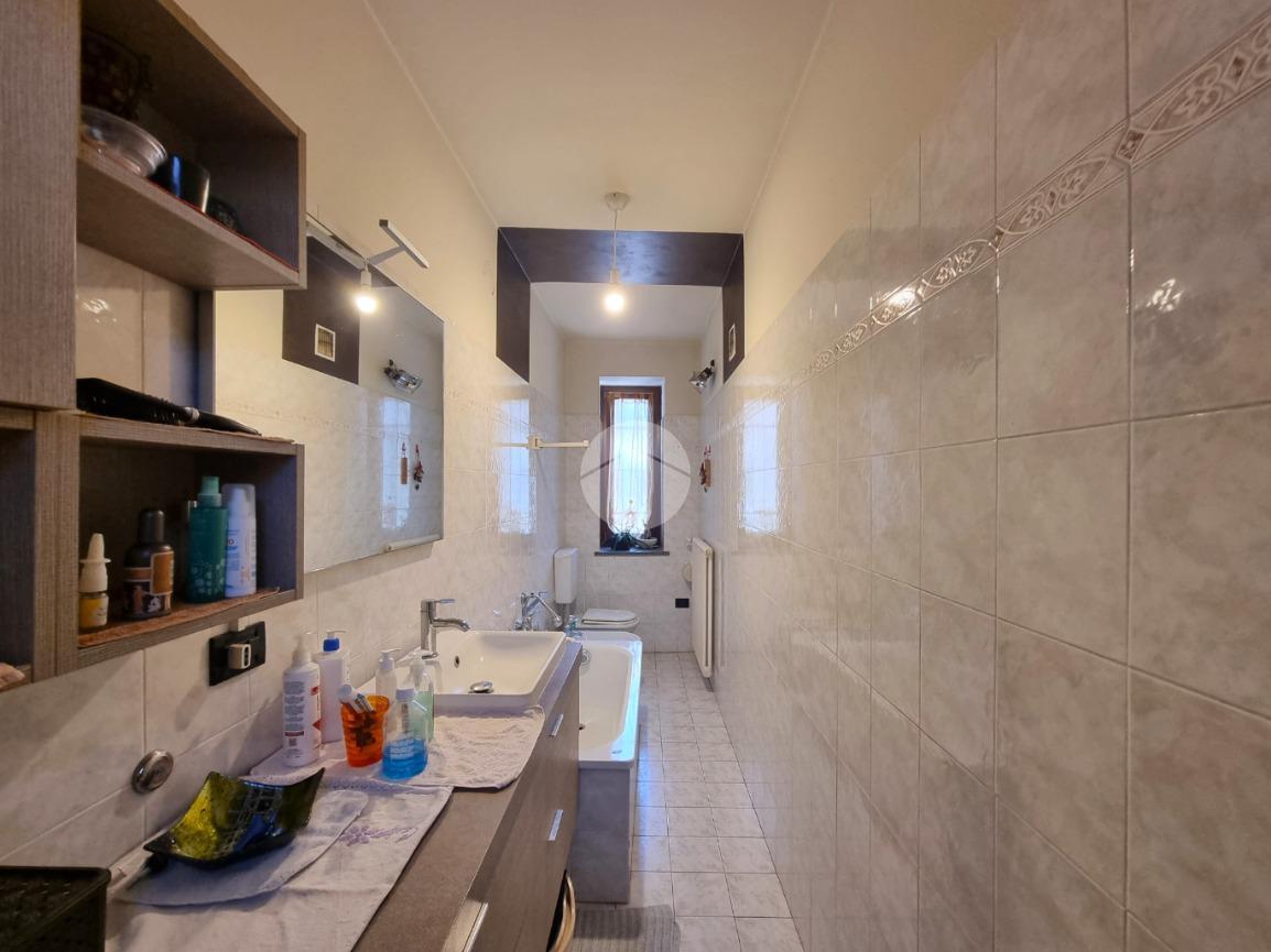 Casa indipendente in Via Giuseppe Mazzini 12, Rondissone