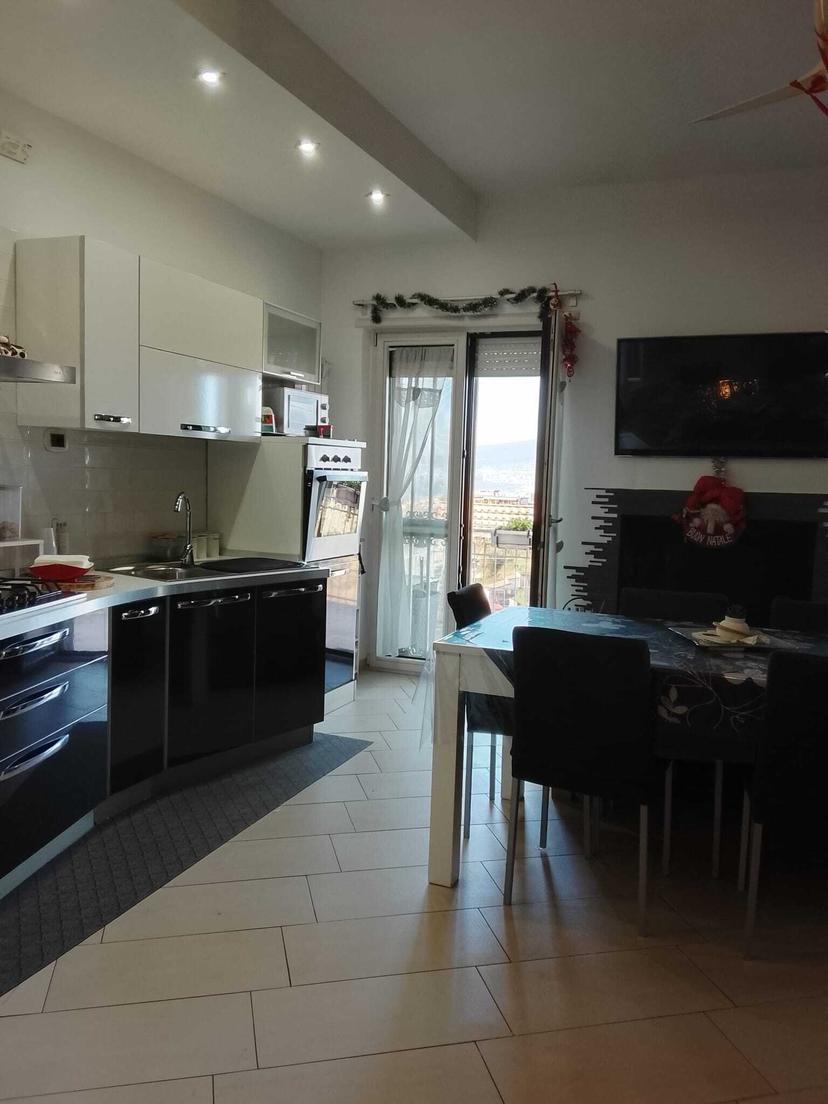 Appartamento in Via Nuova Eremitaggio 7, Castellammare di Stabia — foto 2 di 5