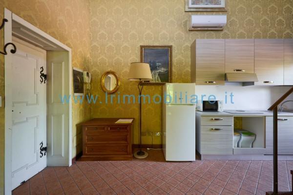 Bilocale in Via Enrico Giachino, Roma