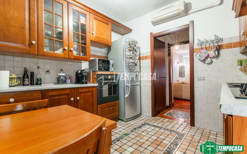 Trilocale in Via Giannetto Mattei, Arese — foto 2 di 5