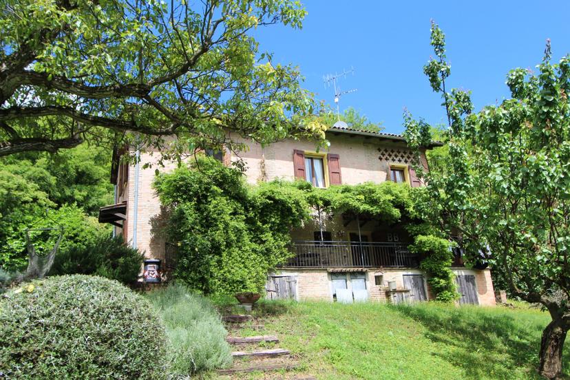 Casa indipendente in Via Sassuolo, Valsamoggia