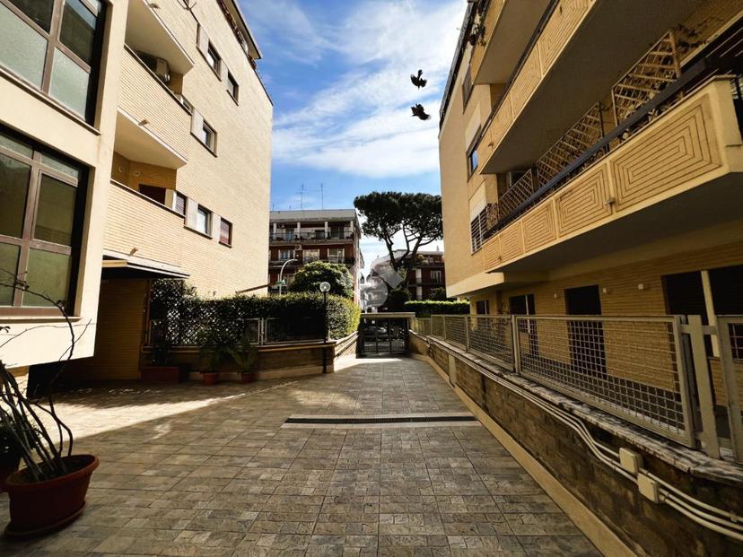 Quadrilocale, Roma