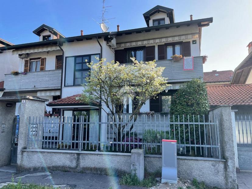 Trilocale in Via Albania 6, Arconate — foto 2 di 5