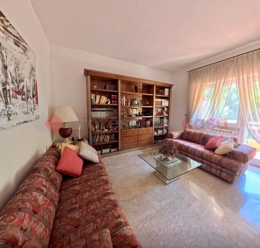 Bilocale in Via Peccioli 56, Roma