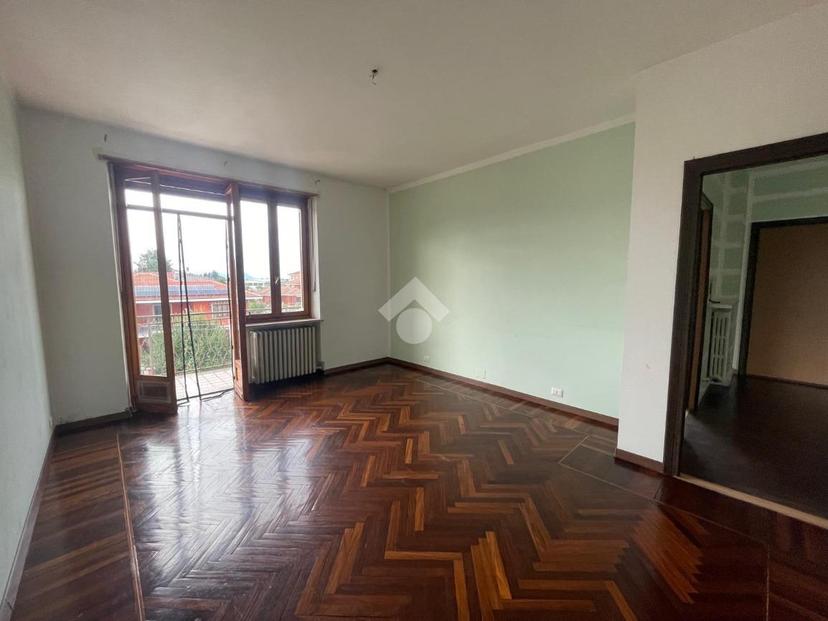 Trilocale in Via Foscolo 1, Cavour — foto 2 di 5