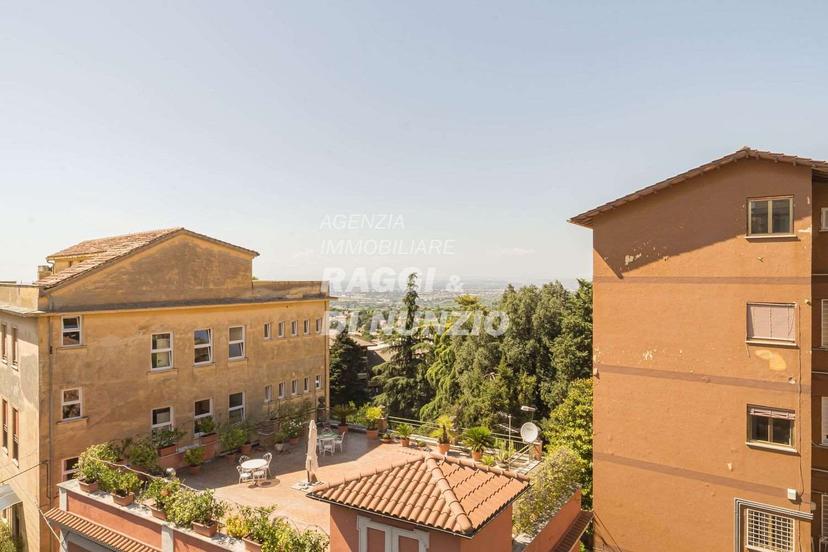 Villa in Brigida Postorino 22, Frascati — foto 2 di 5