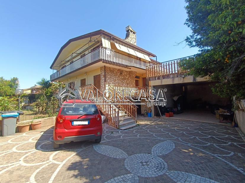 Villa unifamiliare in Via Vittorio Alfieri, Zagarolo
