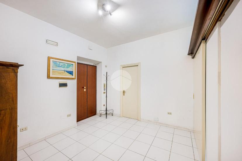 Bilocale in Via S. Tommaso d'Aquino 15, Roma