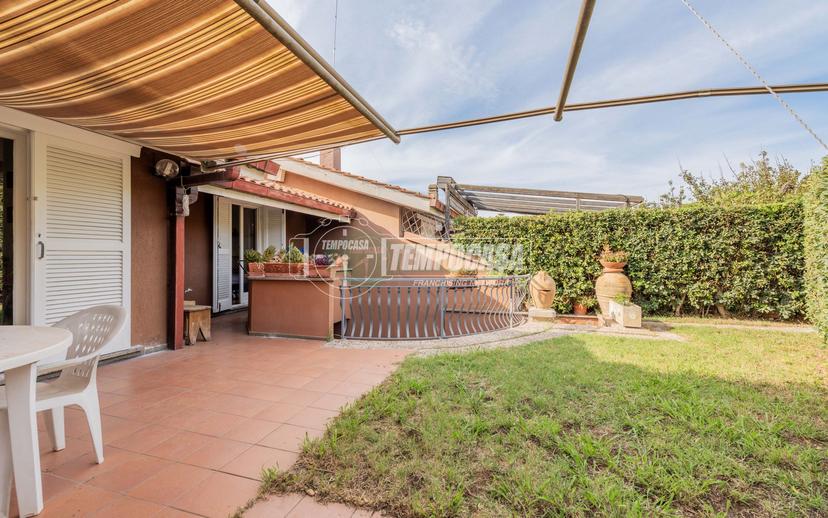 Villa a schiera in Via Venere 17, Ladispoli — foto 3 di 5