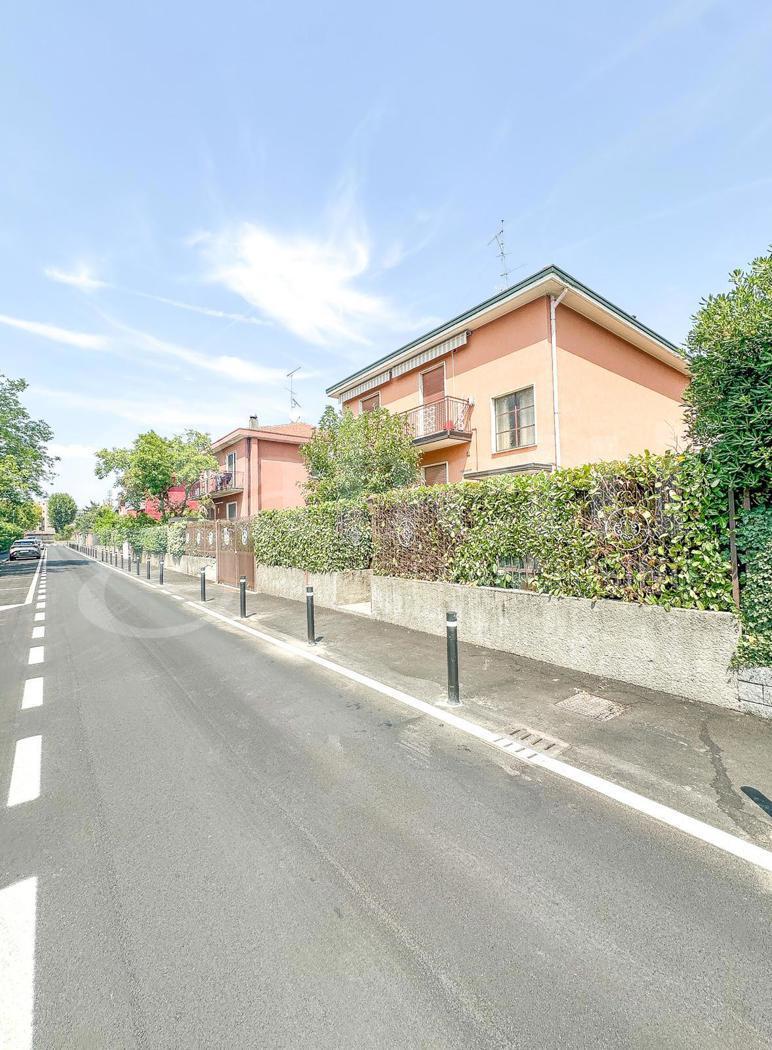 Villa in Via Venino 22, Cologno Monzese — foto 5 di 5
