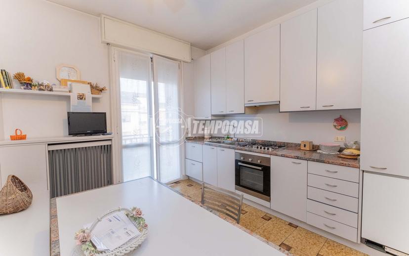 Appartamento in Via Campo dei Fiori, Novate Milanese