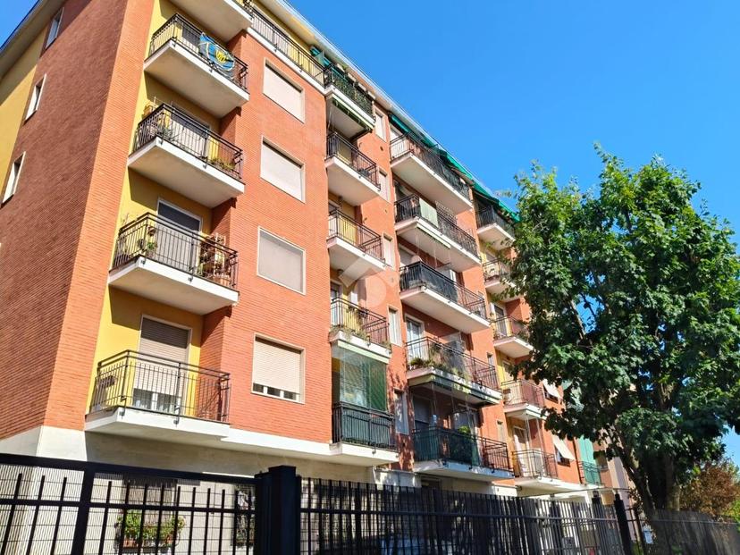 Bilocale in Via Val d'Ossola 8, Milano
