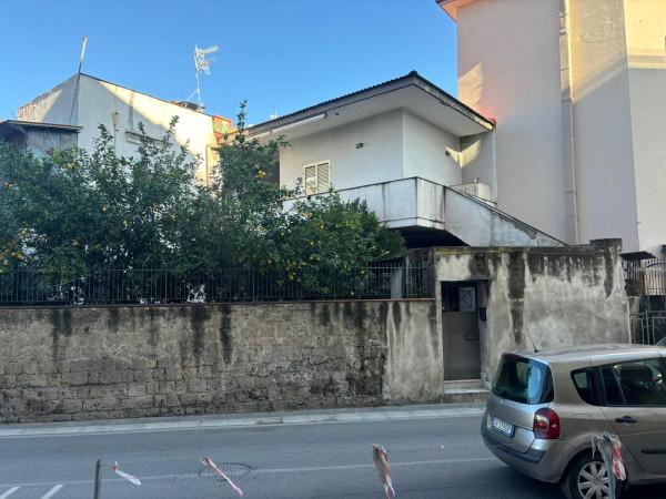 Bilocale in Via Arcora, Casalnuovo di Napoli