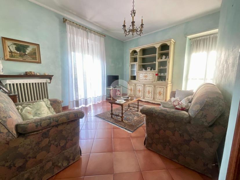 Casa indipendente in Via Cottin 17, Leini