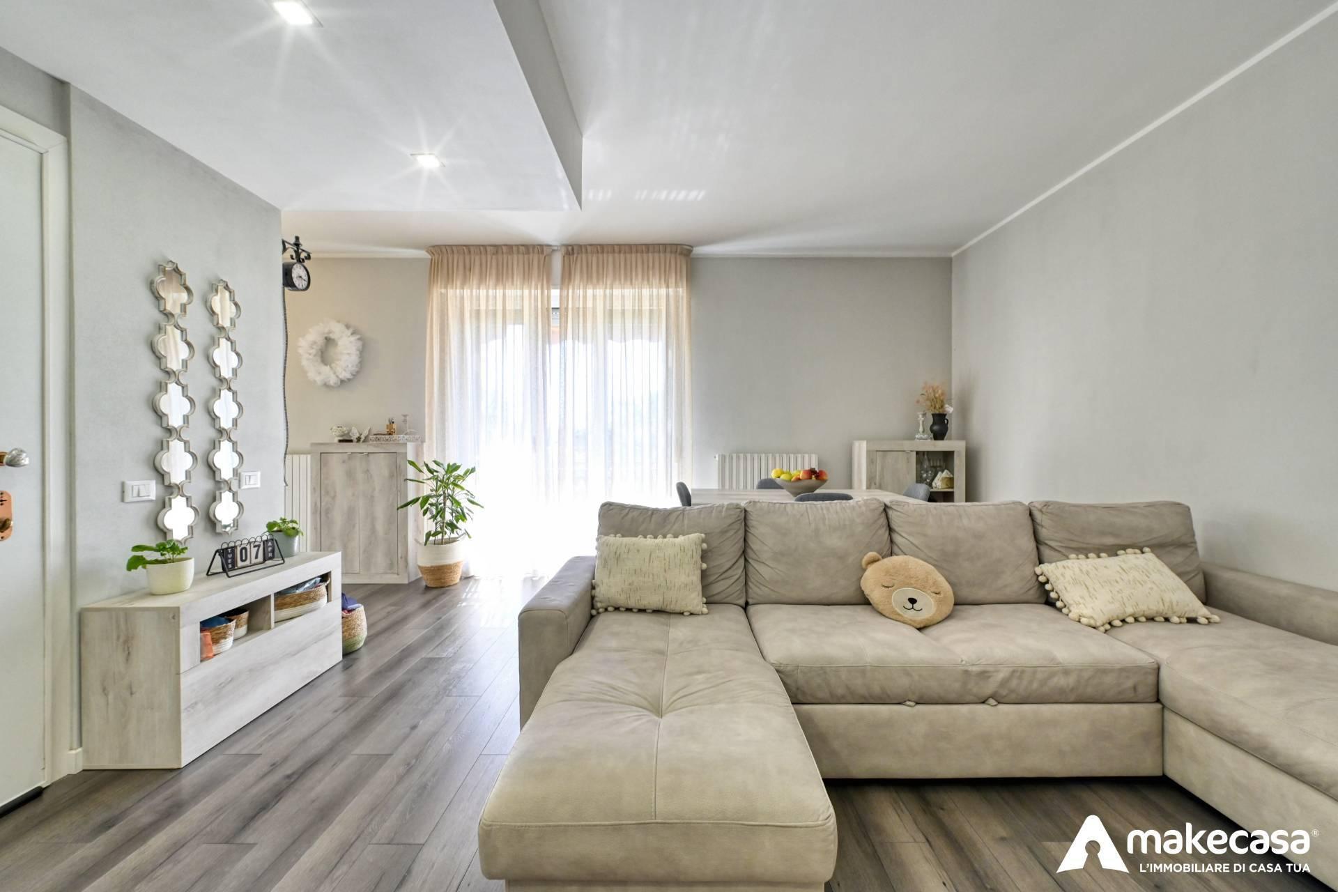Trilocale in Via Don Fiazza 19, San Zenone al Lambro