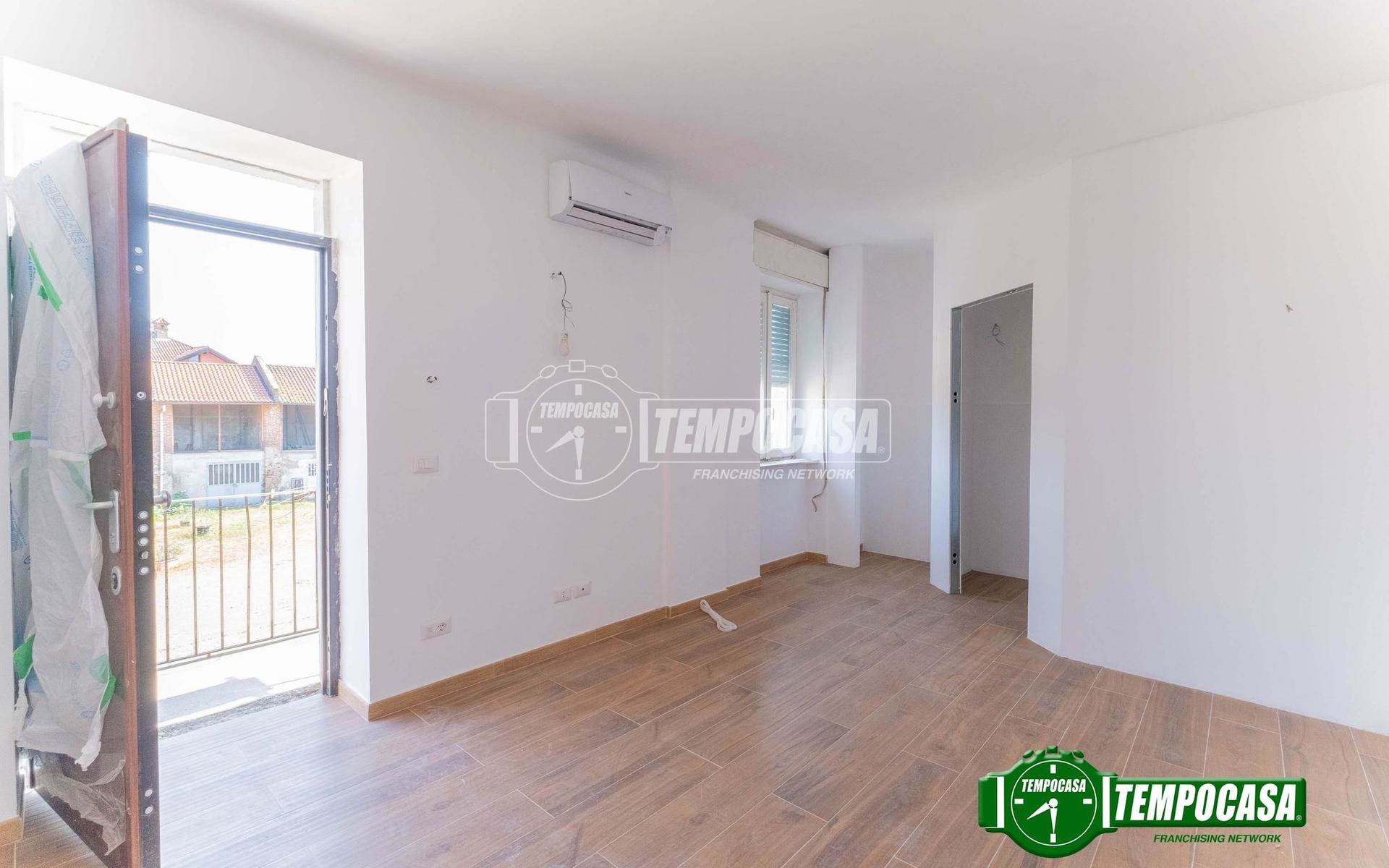 Bilocale in Via Piave 43, Bareggio