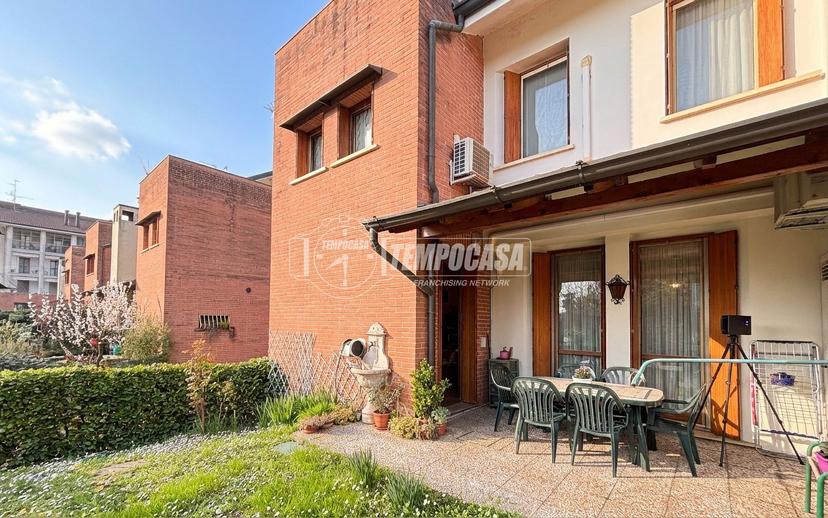 Villa a schiera, Paullo — foto 4 di 5